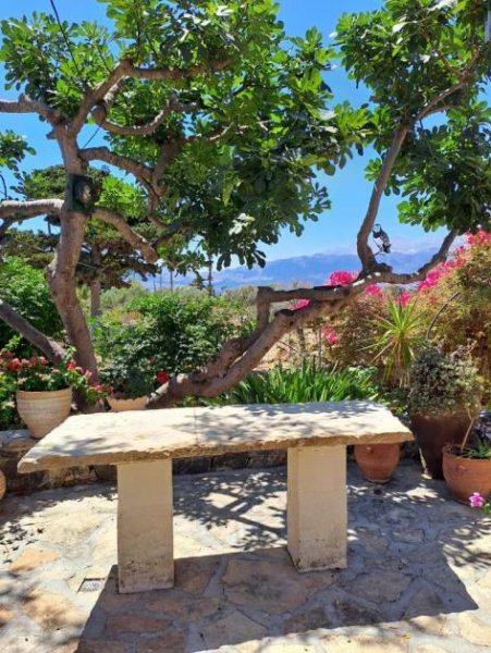 Paleloni Kreta, Paleloni: Historisches renoviertes Haus mit Garten und Whirlpool zu verkaufen Haus kaufen